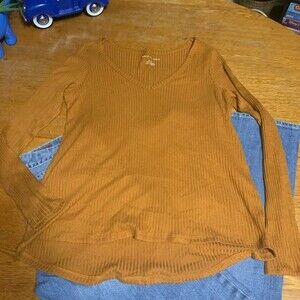 Ribbed size small sweater, American Eagle Outfiters AEO, kind of a toffee color.